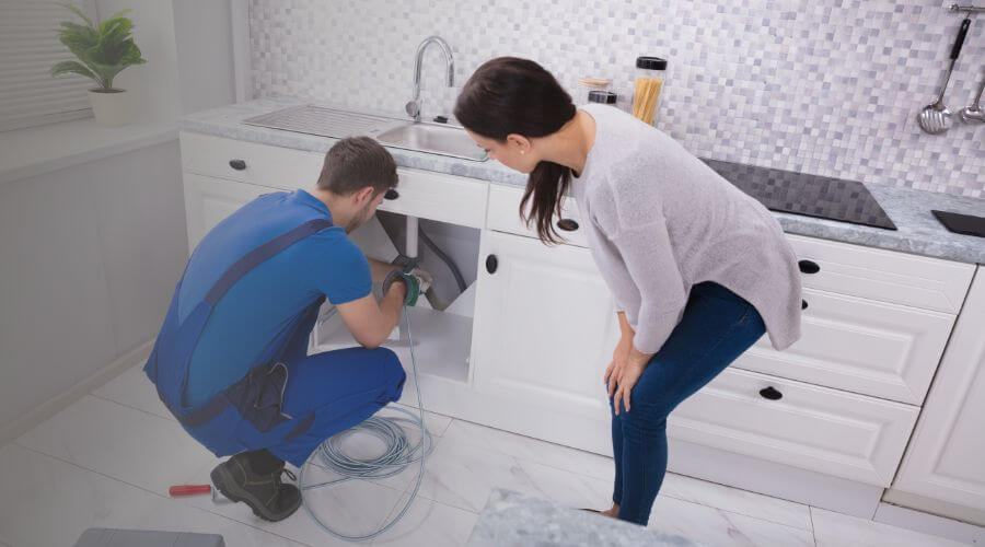 Local water heater installation in Monmouth, IL